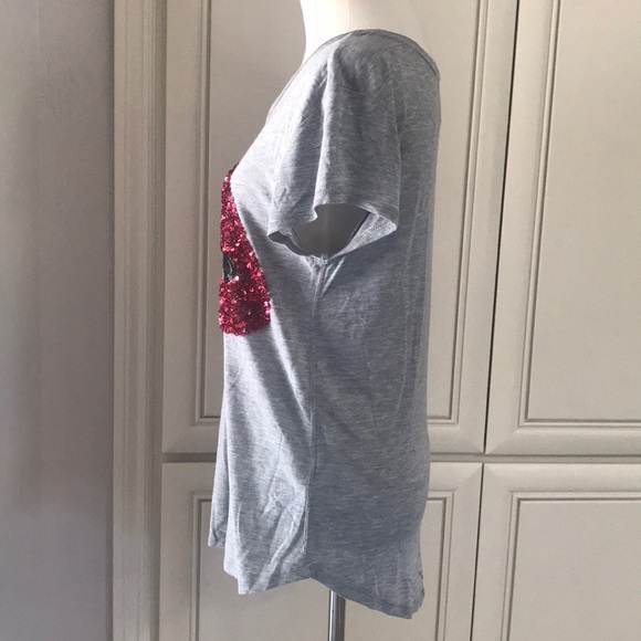 H&M shirt/Top with sequins 👄, size small,So soft - Picture 4 of 6